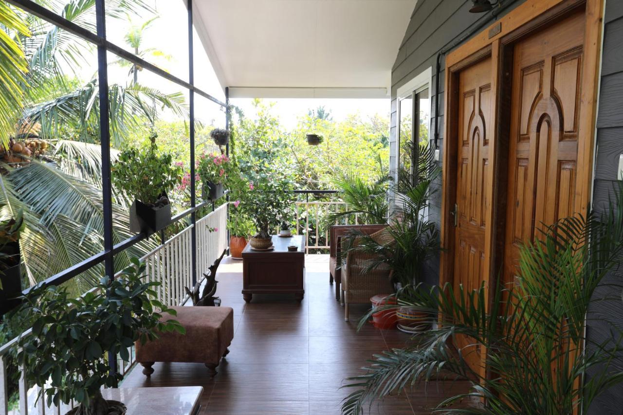 Matildas Retreat Apartment Talaulim Bagian luar foto