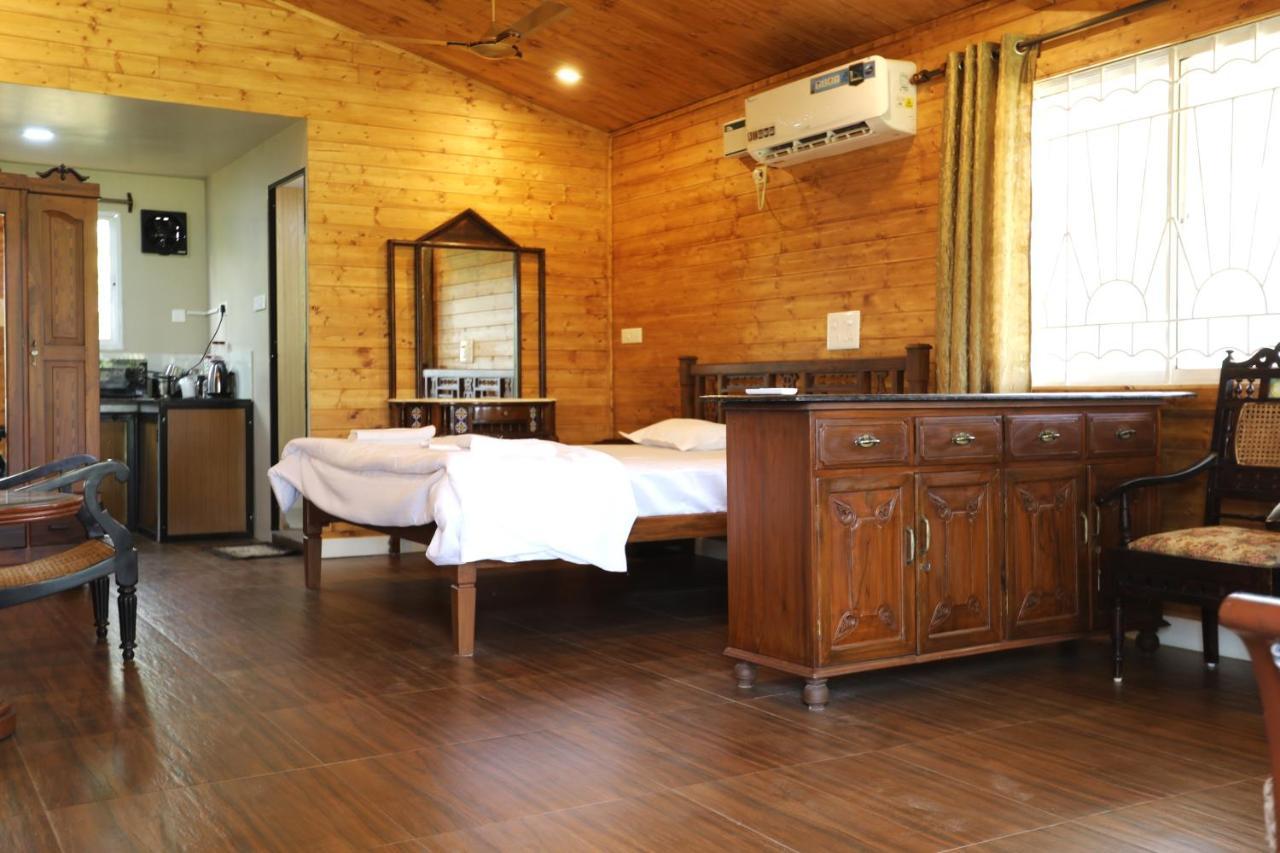 Matildas Retreat Apartment Talaulim Bagian luar foto