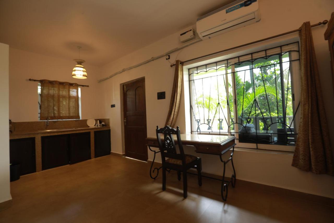 Matildas Retreat Apartment Talaulim Bagian luar foto