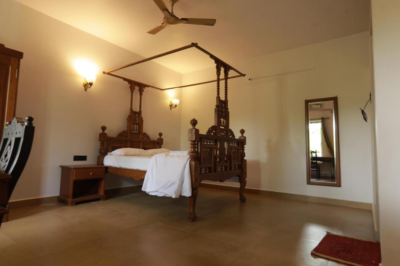 Matildas Retreat Apartment Talaulim Bagian luar foto