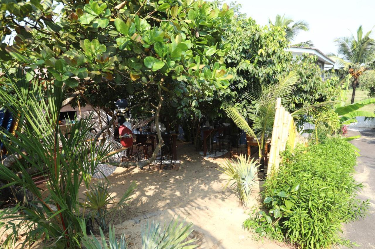 Matildas Retreat Apartment Talaulim Bagian luar foto