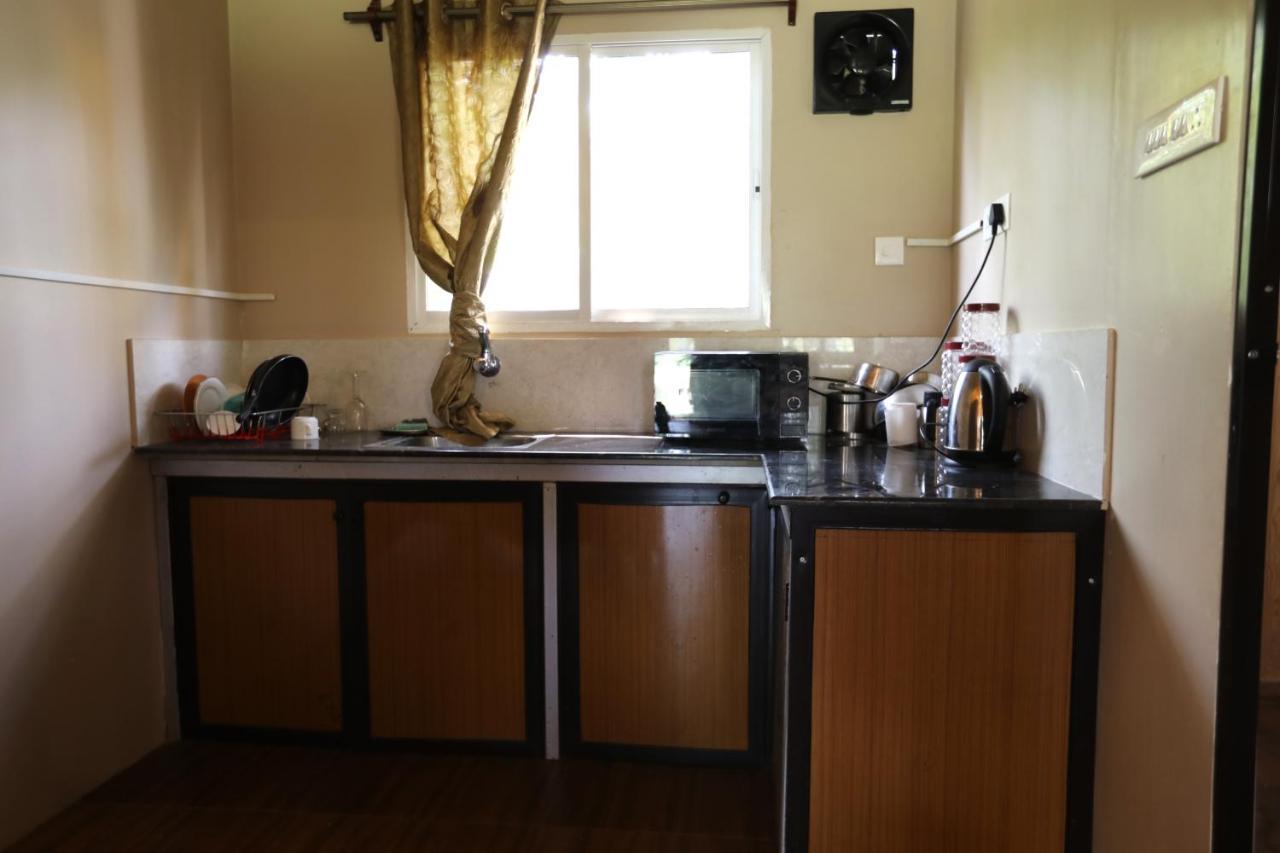 Matildas Retreat Apartment Talaulim Bagian luar foto